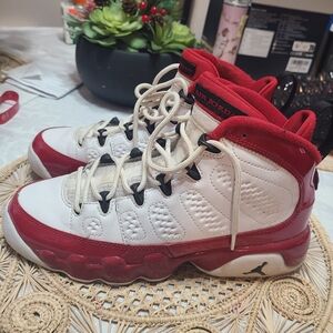 Jordan Kids Shoes - Red and White